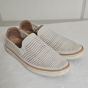 UGG 🔥🔥HOST PICK🔥🔥Women's Sammy Breeze Slip On Sneaker